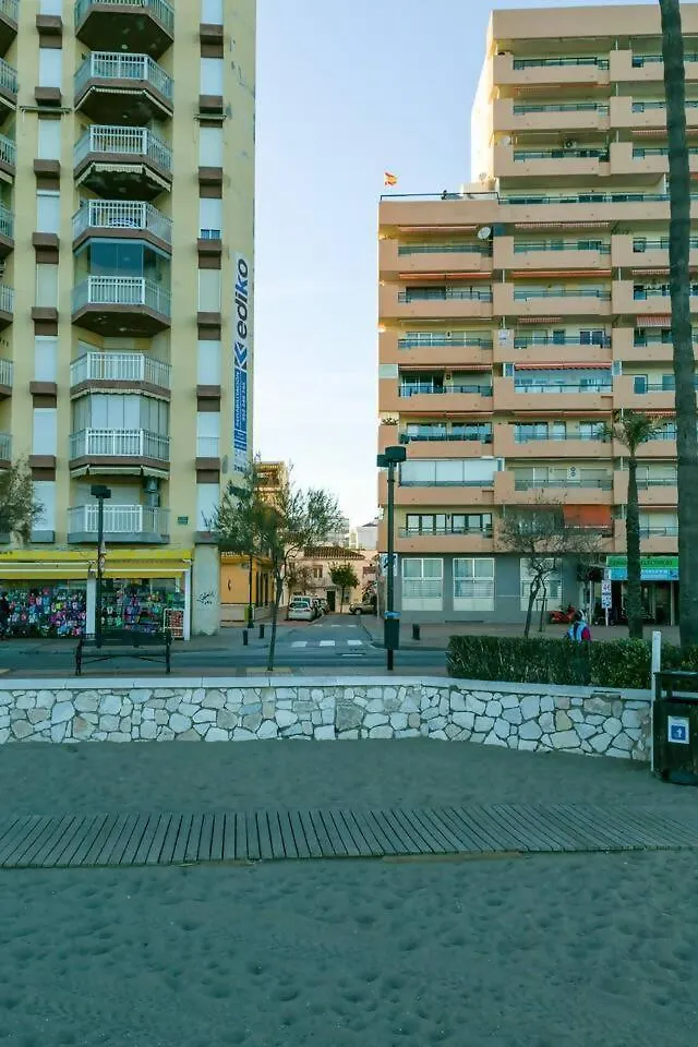 Cyv Vacaciones De Playa Apart Idilico De 3 Dorm Fuengirola 0*,  Ισπανία